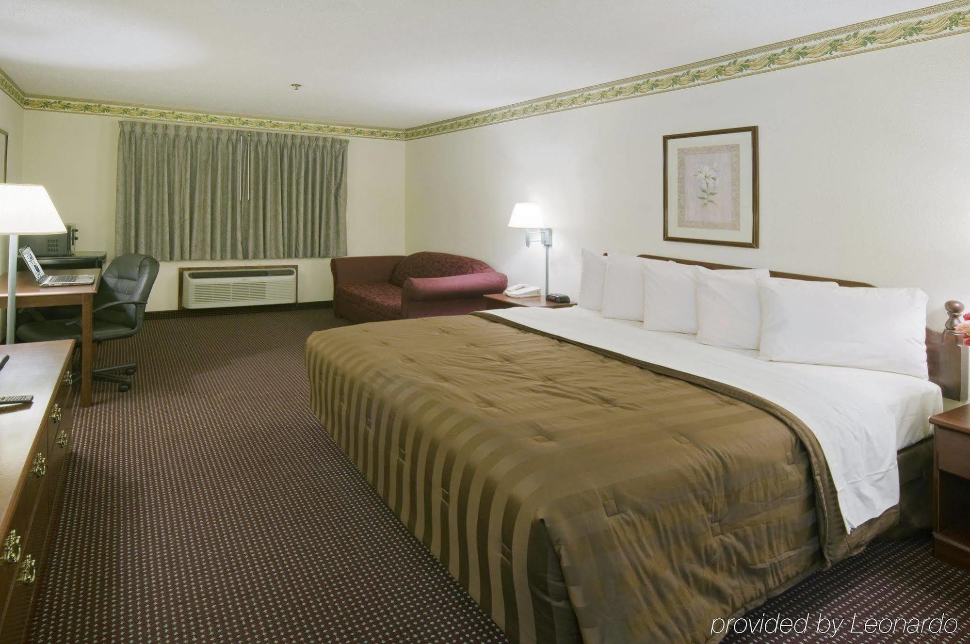 Executive Inn Alva Ngoại thất bức ảnh