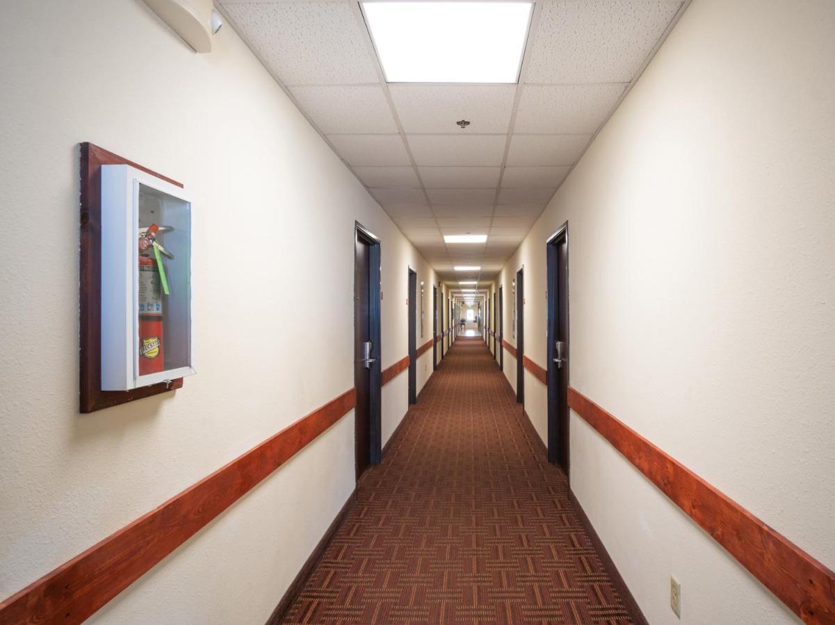 Executive Inn Alva Ngoại thất bức ảnh