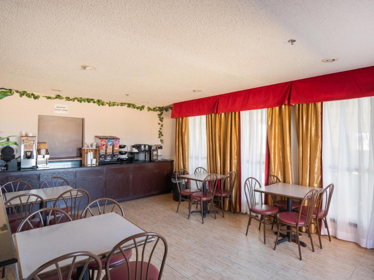 Executive Inn Alva Ngoại thất bức ảnh